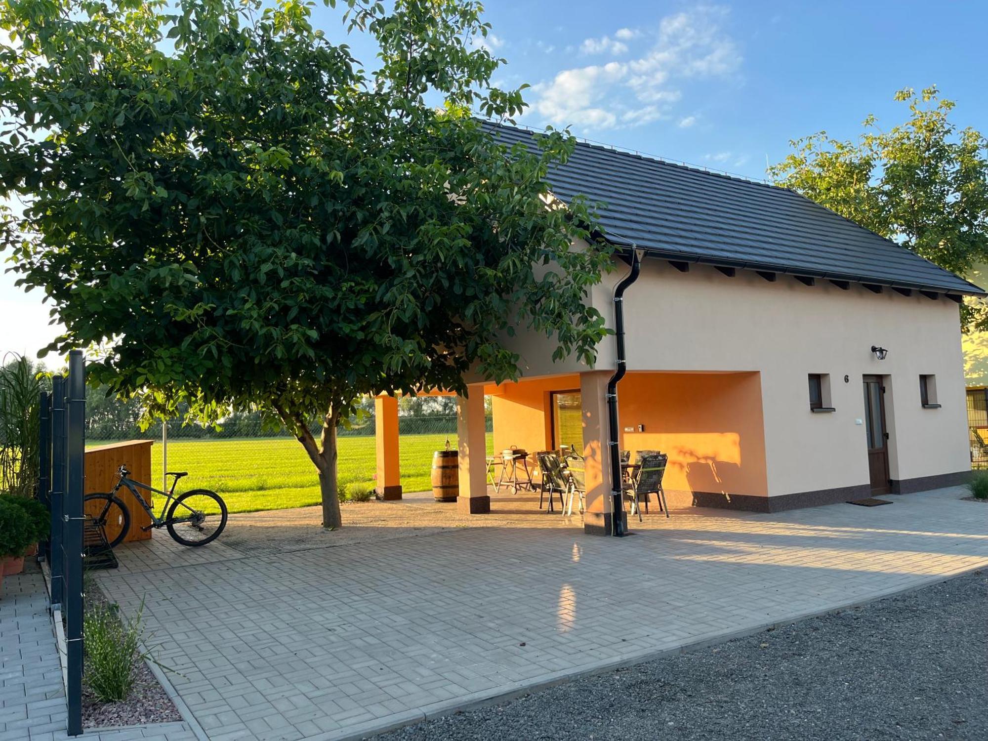 Rekreacni Dum U Jezer, Milovice 6 Villa Екстериор снимка